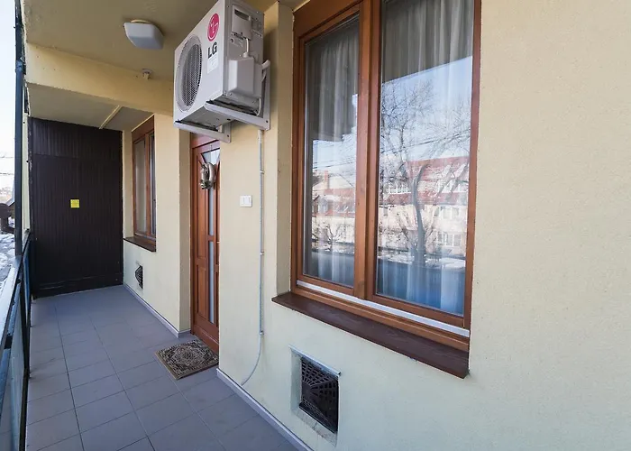 Apartament Lujzi *